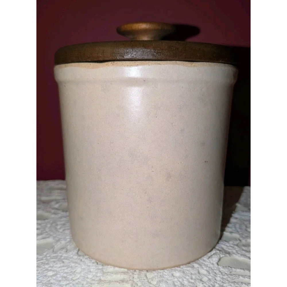 Vintage Strawberry Stoneware Canister Crock with Wooden Lid 6